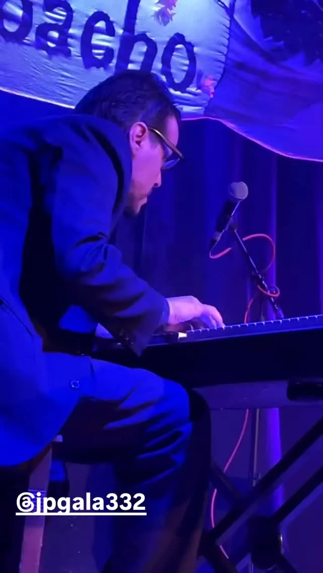 Santiago Alvarez 貼文圖片